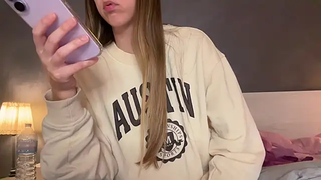 Martimartinaxx online show from 04.22.26