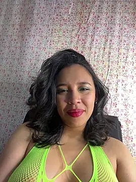 Esmerald 1111 online show from 12.17.25