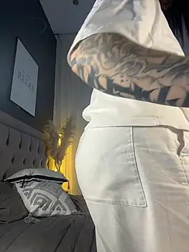 Tattitude  online show from 04.17.26