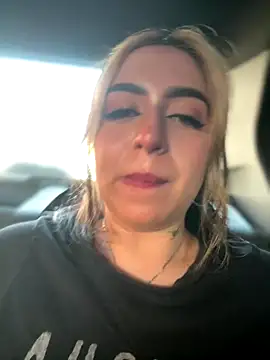 VeloraVyxen  online show from 11.22.25