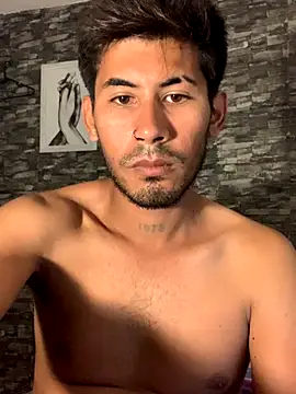 NanetYNaru online show from 11.27.25