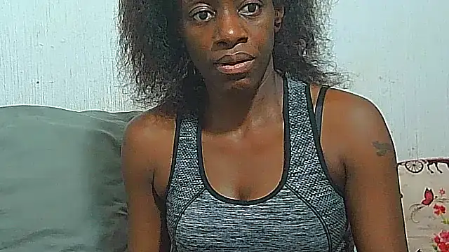 BrunetteNaomi8 online show from 04.13.26