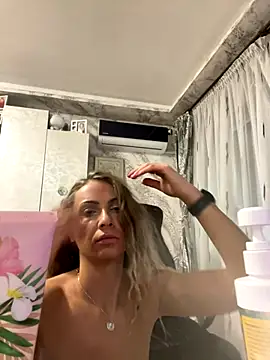 Goldgodess online show from 12.02.25