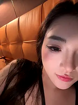 mammam520 online show from 11.25.25