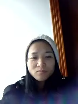 Snapshot of PamPii2x chatting on 12.14.25 PamPii2x online show from 12.14.25