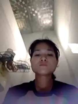 Snapshot of PamPii2x chatting on 12.15.25 PamPii2x online show from 12.15.25