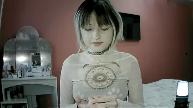 Snapshot of SkylaPorter chatting on 12.03.25 SkylaPorter online show from 12.03.25