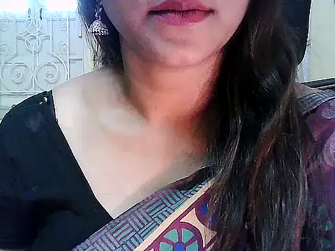 Snapshot of Cute_Neeharika chatting on 12.16.25 Cute Neeharika online show from 12.16.25