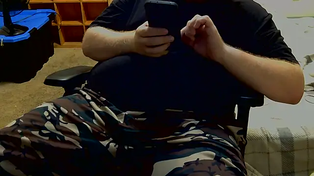 Snapshot of DADDYSOTHICK chatting on 08.05.26 DADDYSOTHICK online show from 08.05.26