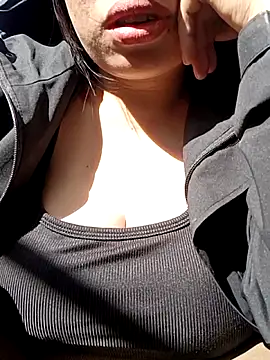 Pampirara online show from 11.28.25