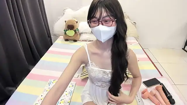 Teahyee online show from 03.30.26