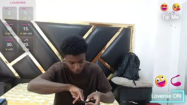 NoahJhonson69 online show from 03.31.26