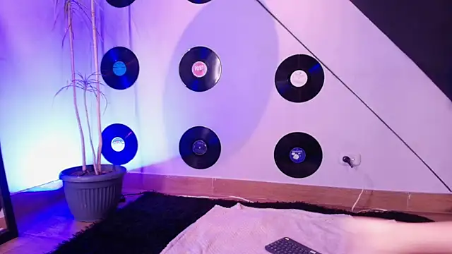 goddess julieta online show from 04.15.26