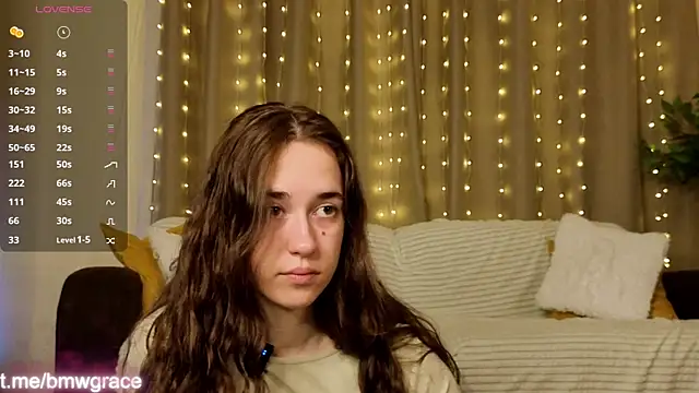 Snapshot of SudieNatera chatting on 12.02.25 SudieNatera online show from 12.02.25