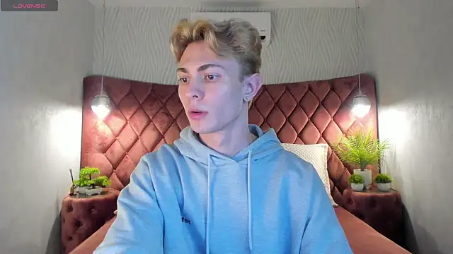 Even Vrot online show from 12.21.25