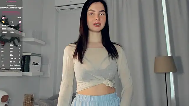 Snapshot of FeliciaKogen chatting on 03.04.26 FeliciaKogen online show from 03.04.26