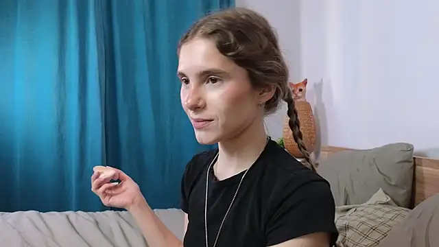 Snapshot of RozanneJordan chatting on 07.16.26 RozanneJordan online show from 07.16.26