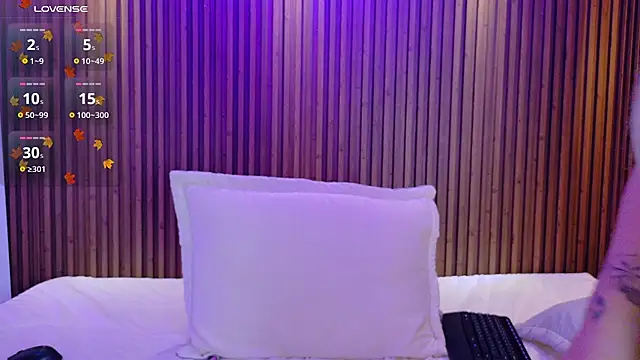 Snapshot of GabyRose9 chatting on 12.02.25 GabyRose9 online show from 12.02.25