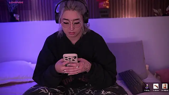 GabyRose9 online show from 02.05.26