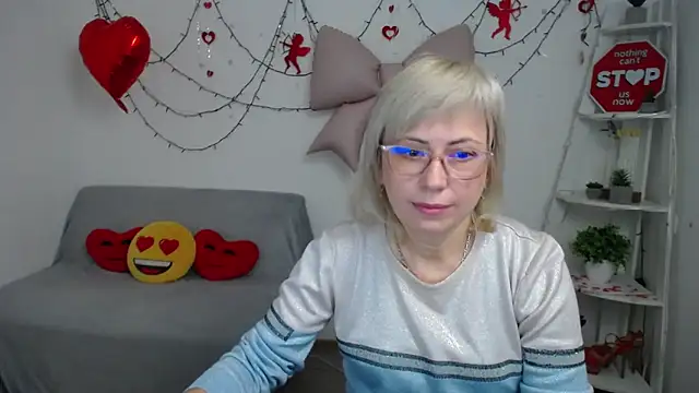 LaurenWishy online show from 02.10.26