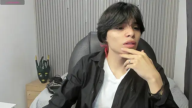 Snapshot of Sylasfrost chatting on 03.16.26 Sylasfrost online show from 03.16.26