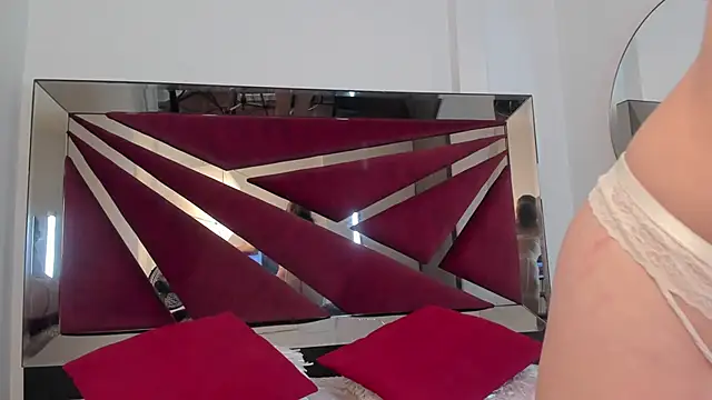 MarieTaylor  online show from 11.20.25