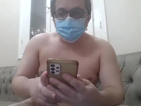 Snapshot of Bigbos99 chatting on 11.29.25 Bigbos99 online show from 11.29.25