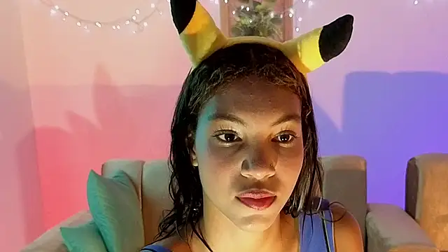 Snapshot of ginebra-n18 chatting on 12.14.25 ginebra-n18 online show from 12.14.25