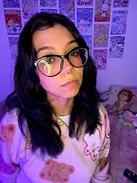 Snapshot of Valen-Foxx1 chatting on 11.28.25 Valen-Foxx1 online show from 11.28.25