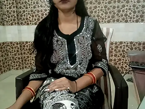 Sassy Shanvi online show from 04.13.26