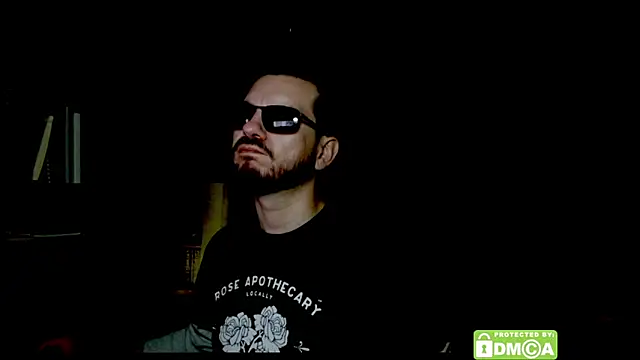 Snapshot of justshutupandwatch chatting on 12.14.25 justshutupandwatch online show from 12.14.25