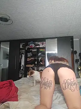 Snapshot of Megintbeus chatting on 11.19.25 Megintbeus online show from 11.19.25