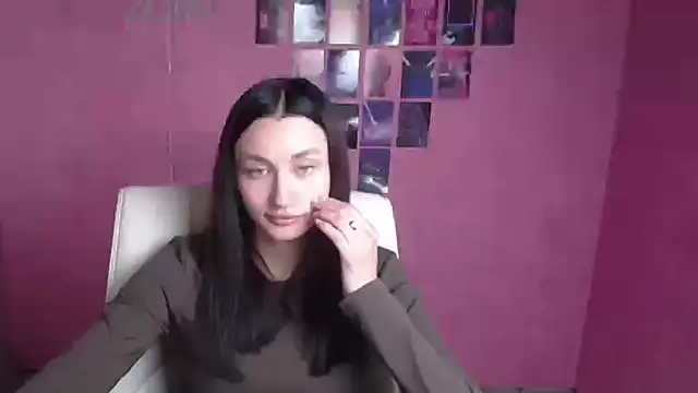 Snapshot of Stella_XO chatting on 05.11.26 Stella XO online show from 05.11.26