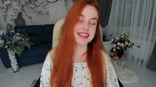 AirySilhouette online show from 02.08.26