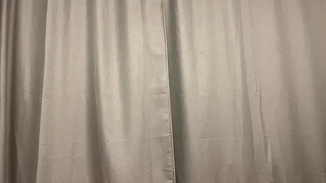 Snapshot of DivaRay chatting on 11.29.25 DivaRay online show from 11.29.25