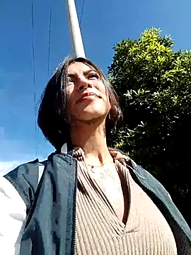 Zoe addiction online show from 12.01.25