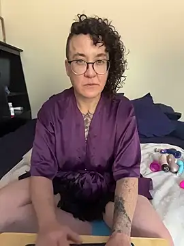 Snapshot of sareberr420 chatting on 11.29.25 sareberr420 online show from 11.29.25