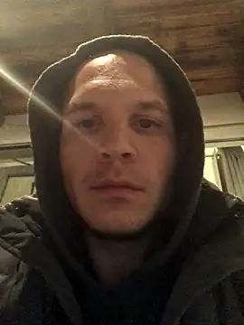 Snapshot of Spielzeugtwink chatting on 12.03.25 Spielzeugtwink online show from 12.03.25