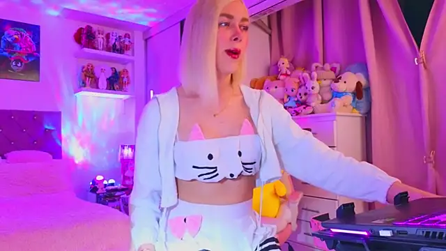 MadamBarbiee online show from 01.05.26