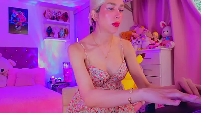Snapshot of MadamBarbiee chatting on 03.05.26 MadamBarbiee online show from 03.05.26