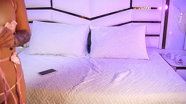 luciana agudelo online show from 12.20.25