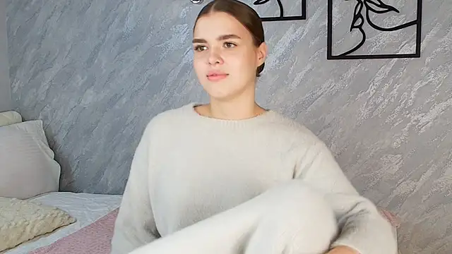 StephaniRoger online show from 11.21.25