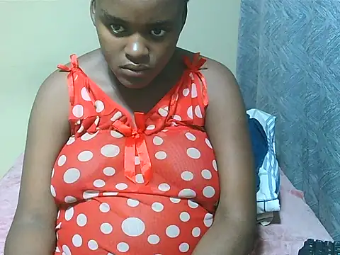 PregiiCaramellxx online show from 01.05.26