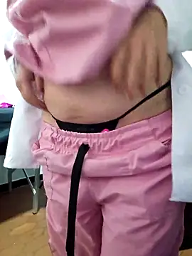 Snapshot of JustSamantha_ chatting on 11.30.25 JustSamantha online show from 11.30.25