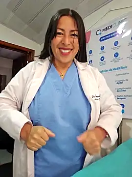 JustSamantha  online show from 03.12.26