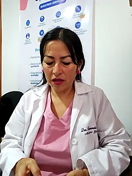 JustSamantha  online show from 04.12.26