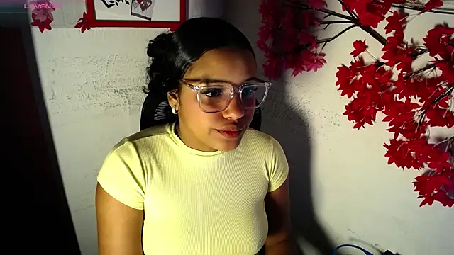 chleo rosse online show from 07.09.26