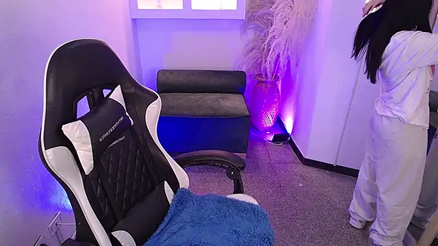 vallolett online show from 12.01.25