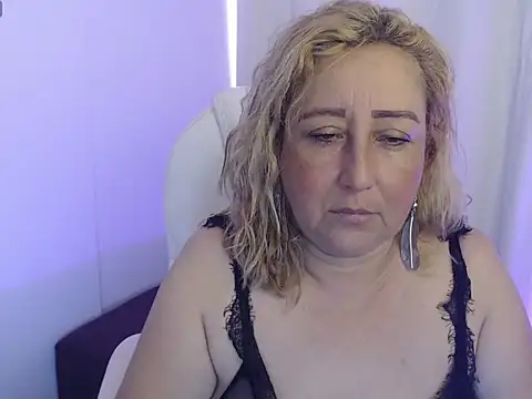 Perla 2026 online show from 11.20.25