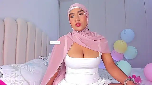 Amira-Zahra online show from 04.19.26